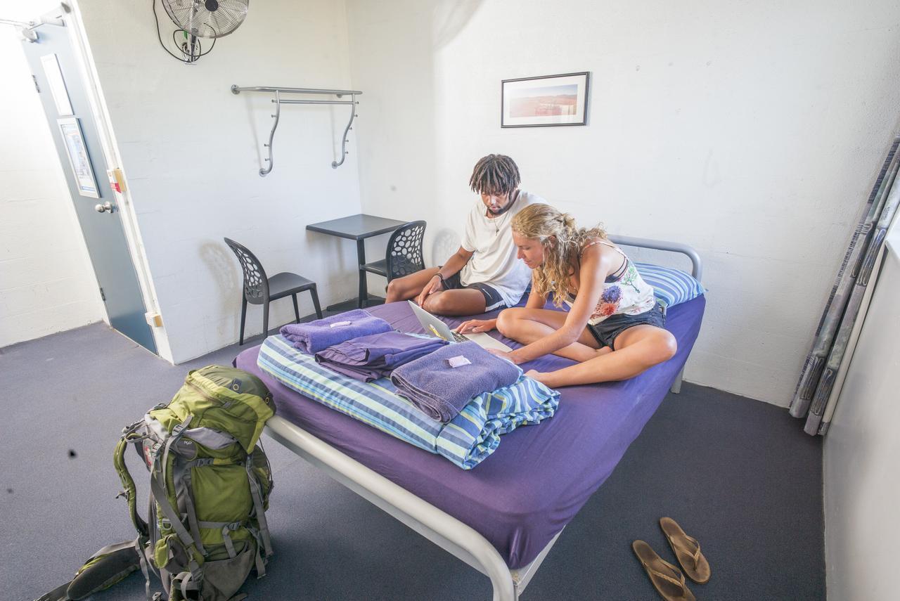 Surfers Paradise Yha Southport Exterior photo